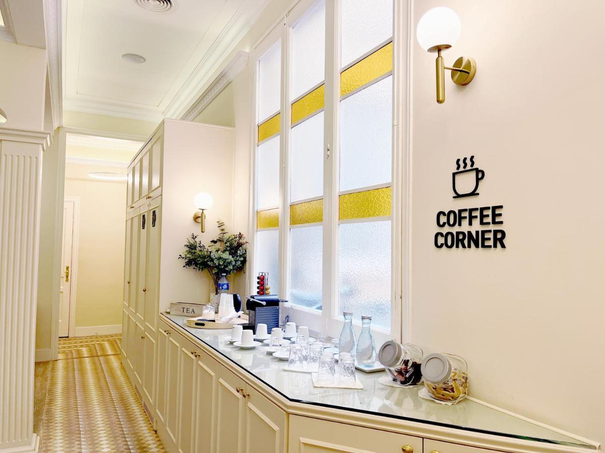 Feelathome Casa Bertrand Barcelona Buitenkant foto